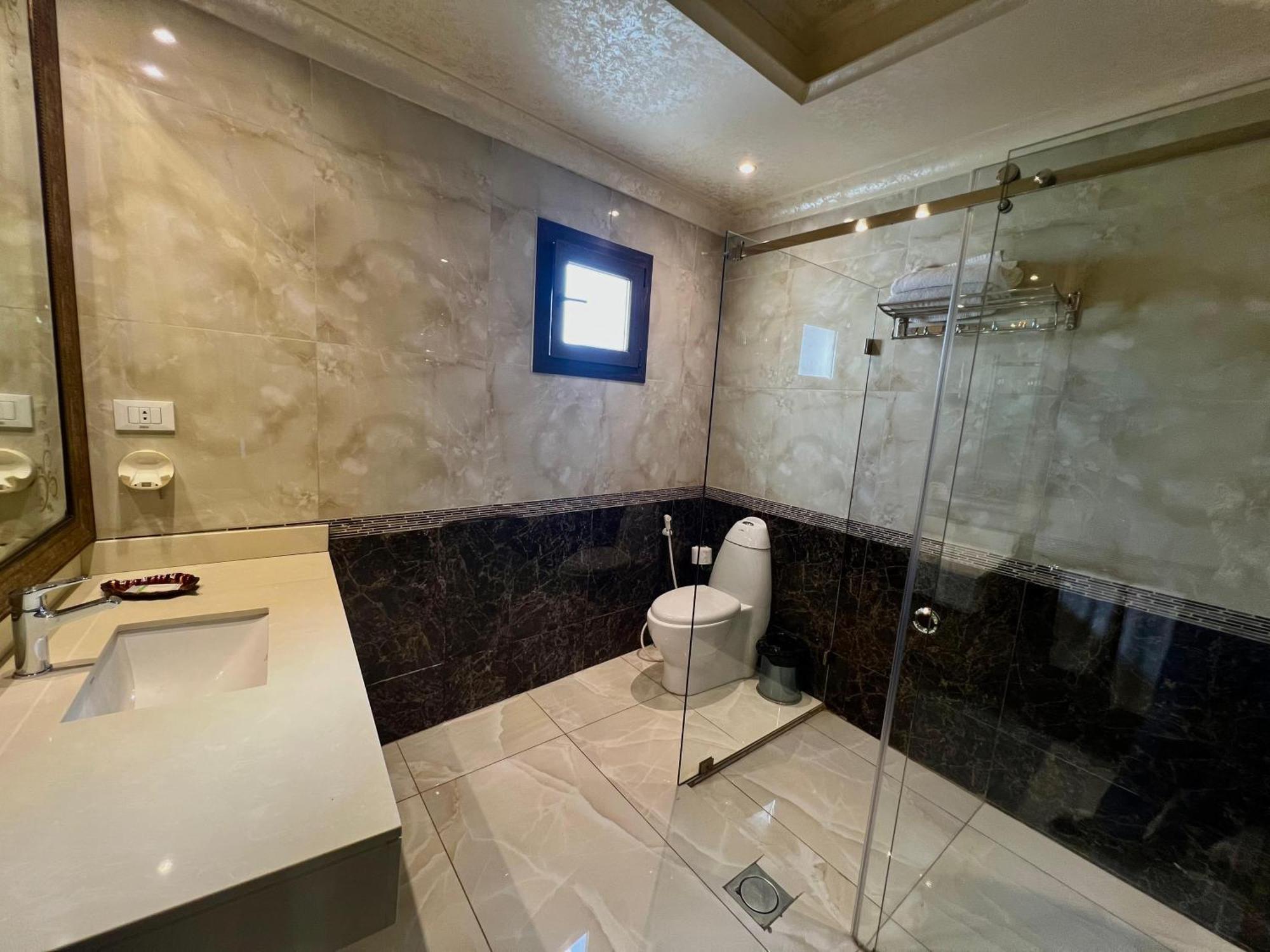 Q Hotel Beirut